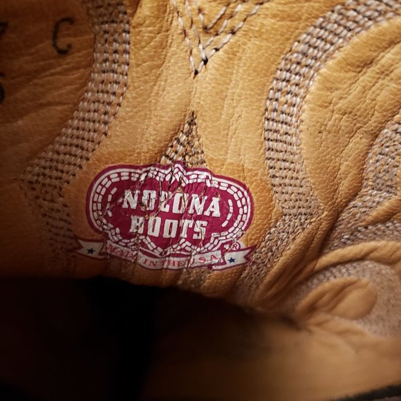 Nucona Women's Boot Size 7C = 9.0 in women's ** - Picture 9 of 9
